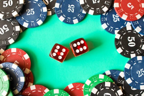Dasbor multi-olahraga petir jitu menampilkan jadwal pertandingan Liga 1 dan opsi meja dealer